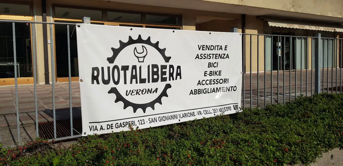 striscione ruotalibera verona new art