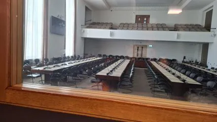 cabine interpreti trattamento vetro onu